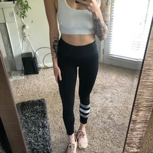 Black Aerie Chill Play Move leggings